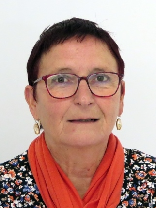 Marylène JEHANNO est membre du bureau de l'Amicale Laïque du Port-Boyer